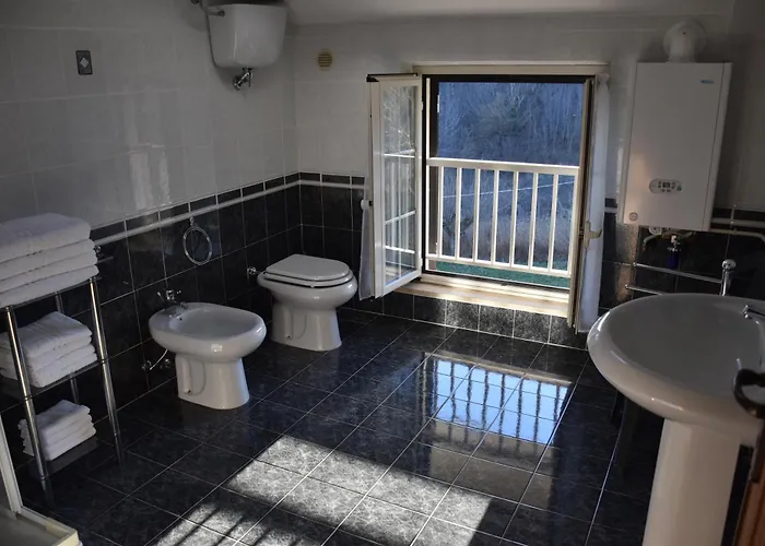 לינה וארוחת בוקר Monte Cucco *